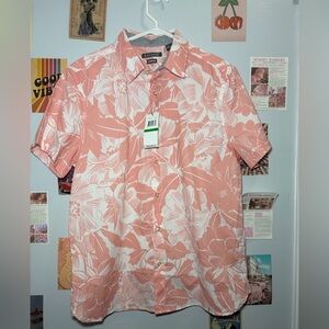 Savane Men's Coral and White Floral Short-Sleeve Button-Down Shirt